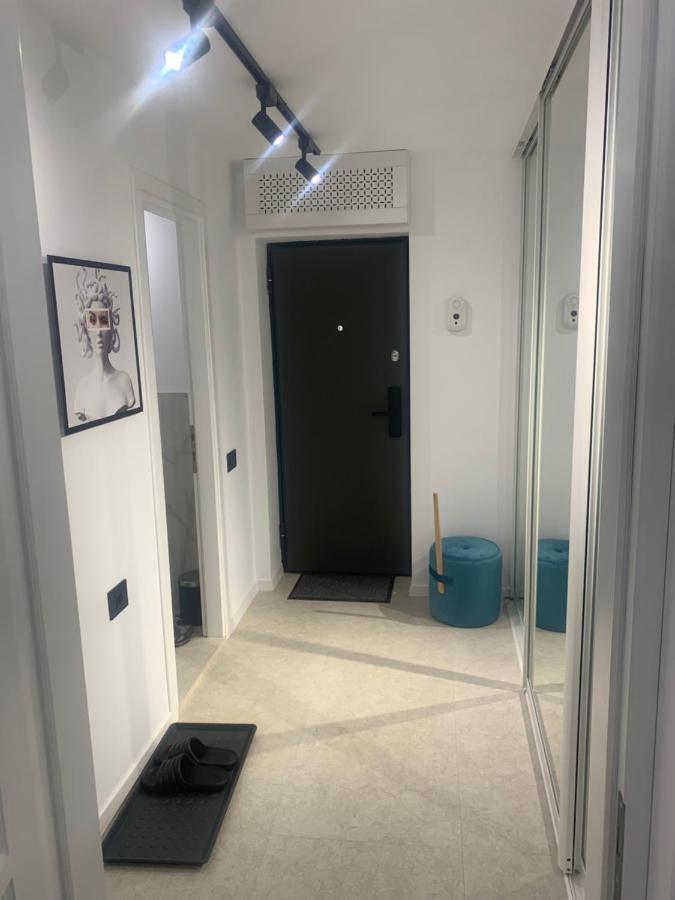 Prosper Plaza Aparthotel Букурещ Екстериор снимка